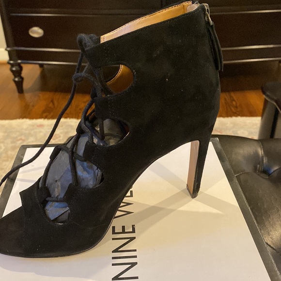 Nine West heels - Picture 3 of 3